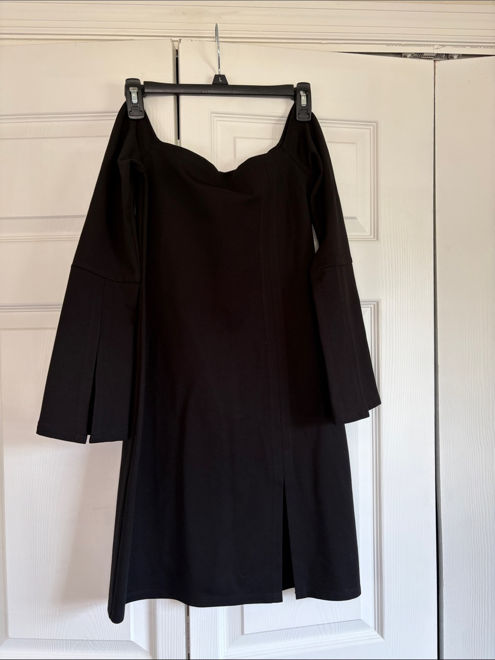 Alexis Sterre Black Off-Shoulder Cocktail Dress Front Slit S Witchy Whimsigoth